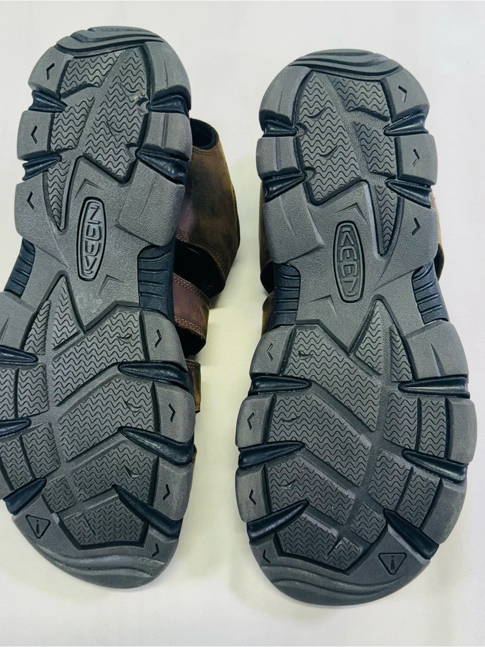 Keen Brown Leather Men's Closed-Toe Fisherman Sandals
